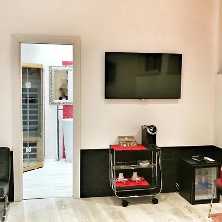 Two Chic ゲストハウス ローマ